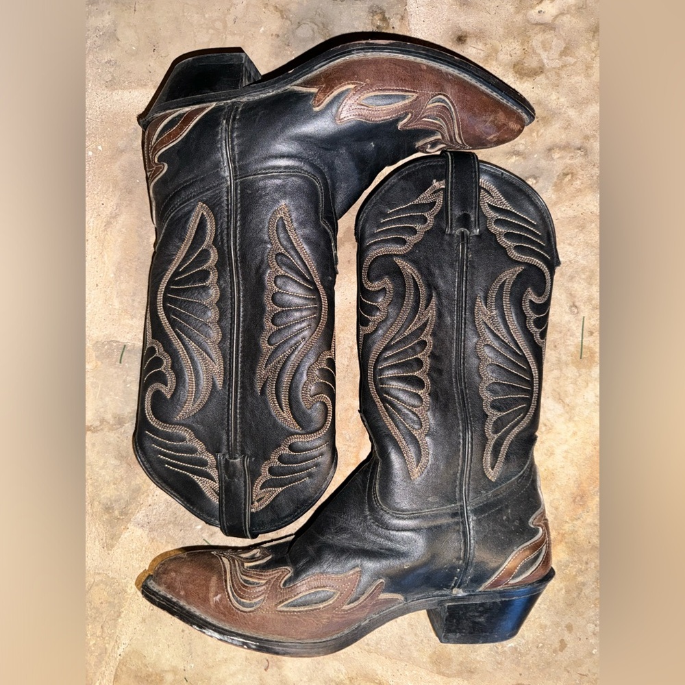 Women’s Laredo Cowgirl boots size 7.5